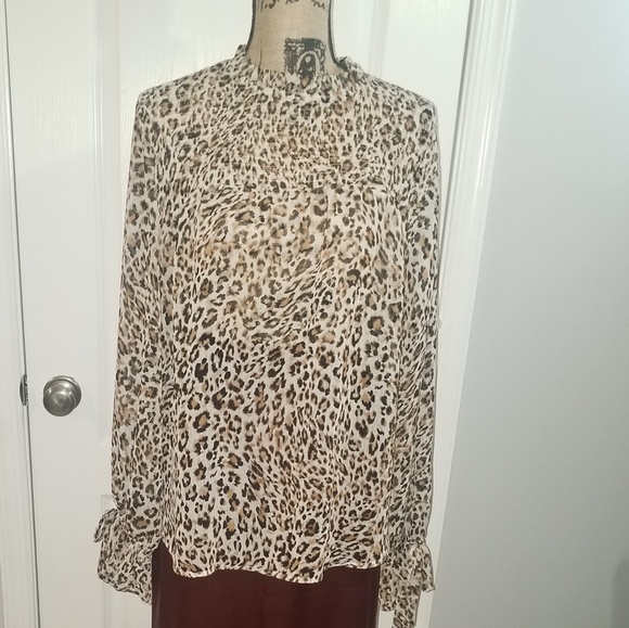Animal Print Blouse - Picture 2 of 4